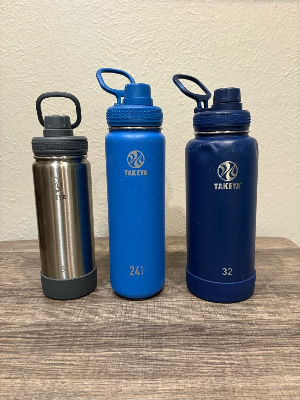 Takeya Insulated Stainless Steel Water Bottle - Blue